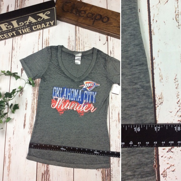 Oklahoma City Thunder Shirt Size M NBA Women - Picture 3 of 5